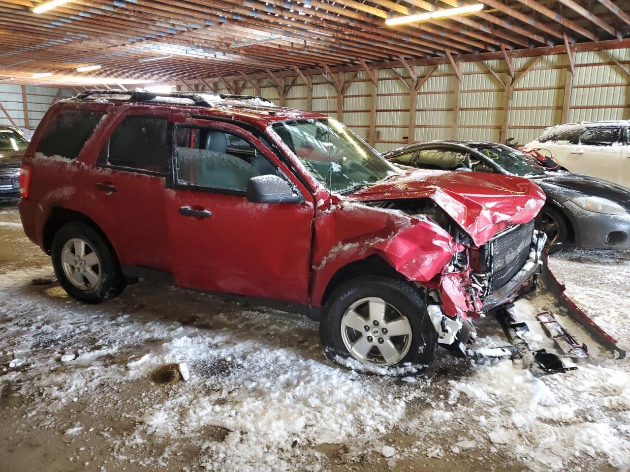 2012 FORD ESCAPE XLT - Image 4