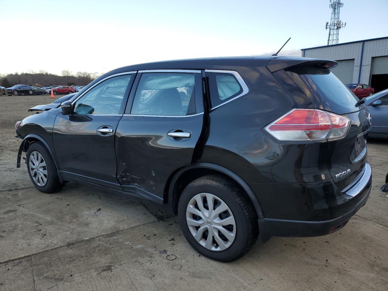 2015 NISSAN ROGUE S - Фото 2