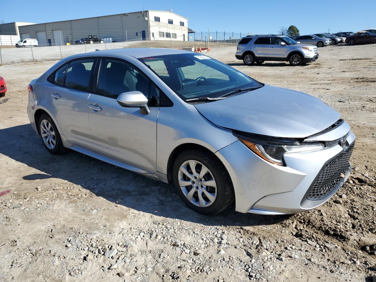 2021 TOYOTA COROLLA LE - Фото 4