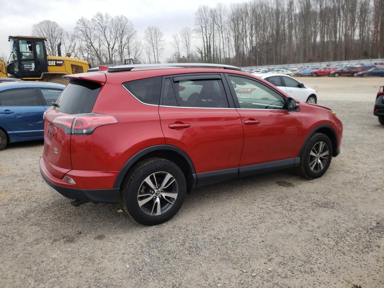 2017 TOYOTA RAV4 XLE - Фото 3