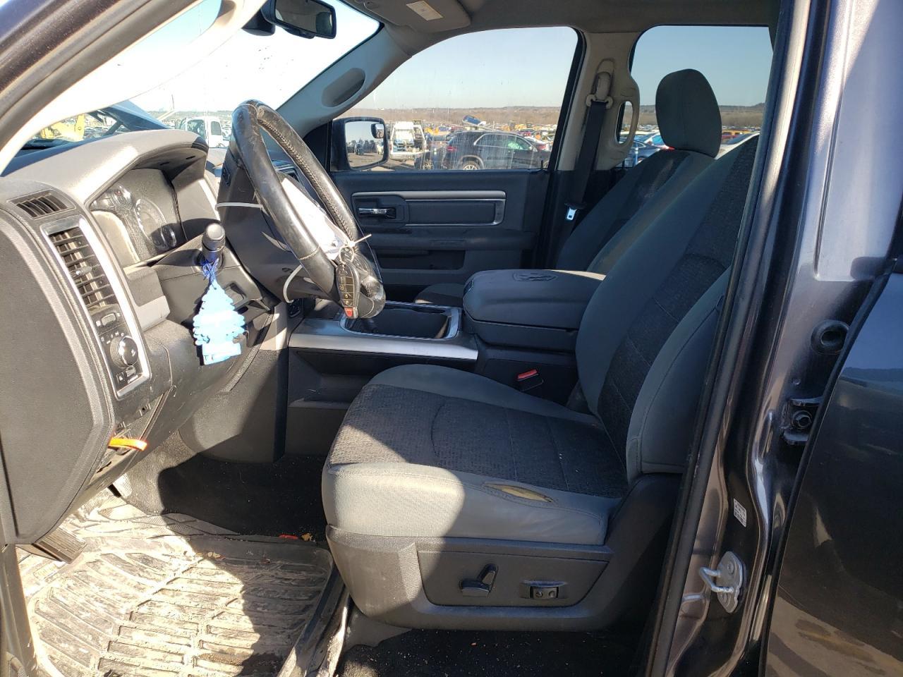 2017 RAM 1500 SLT - Image 7