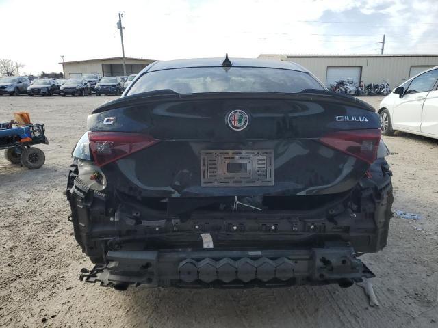 2017 Alfa Romeo Giulia Ti - Фото 6