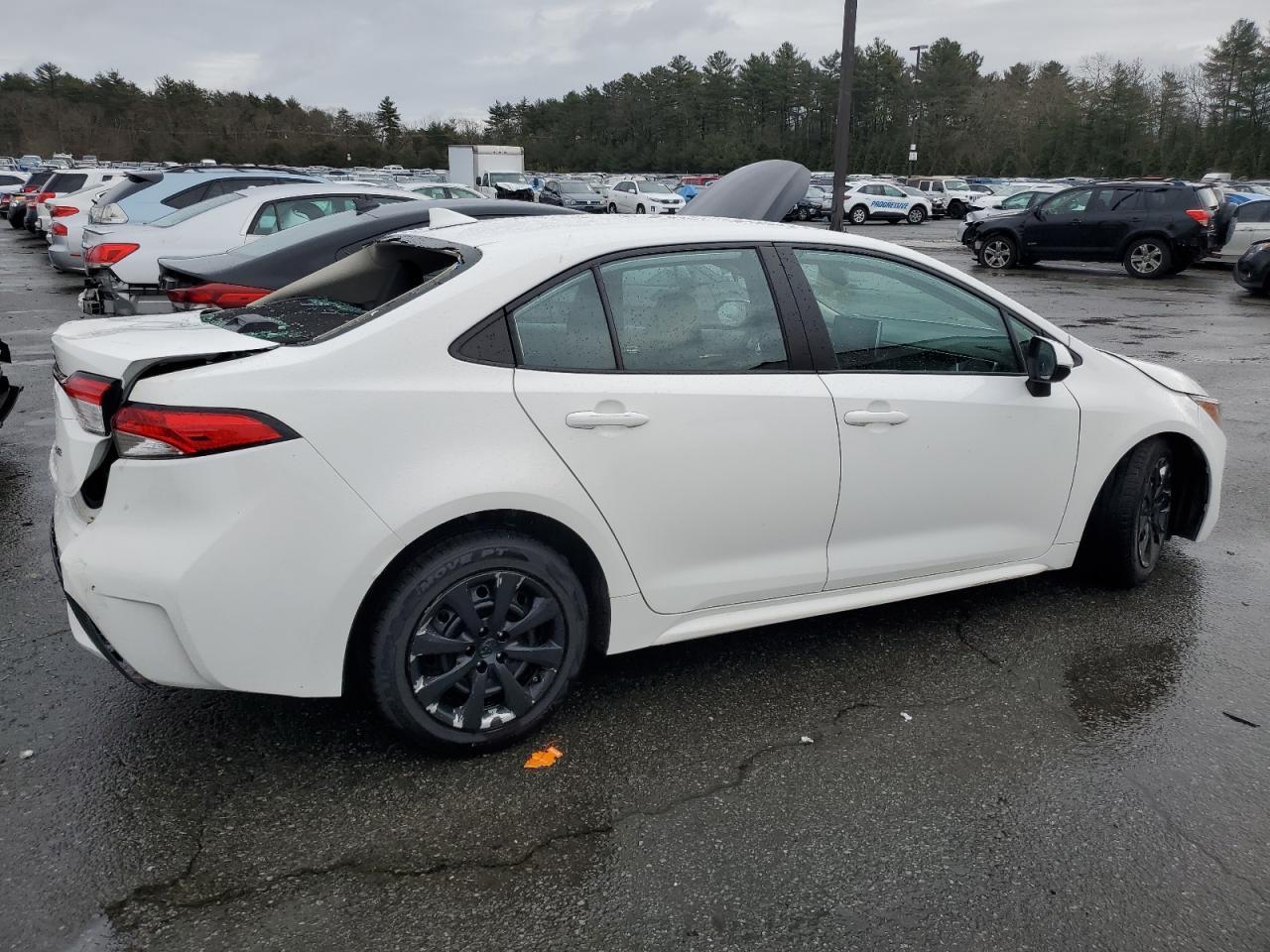 2021 TOYOTA COROLLA LE - Image 3