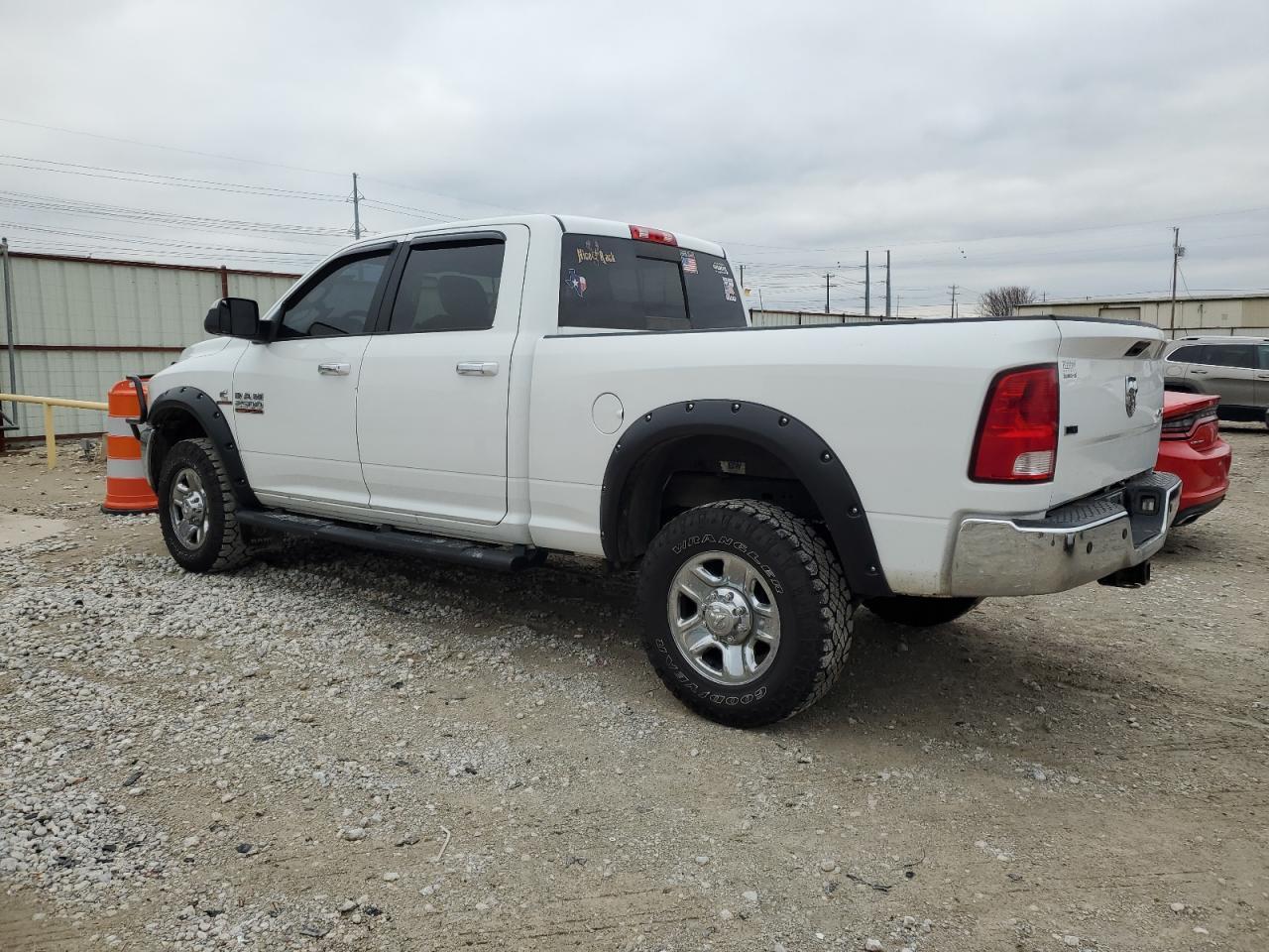 2017 RAM 2500 SLT - Image 2