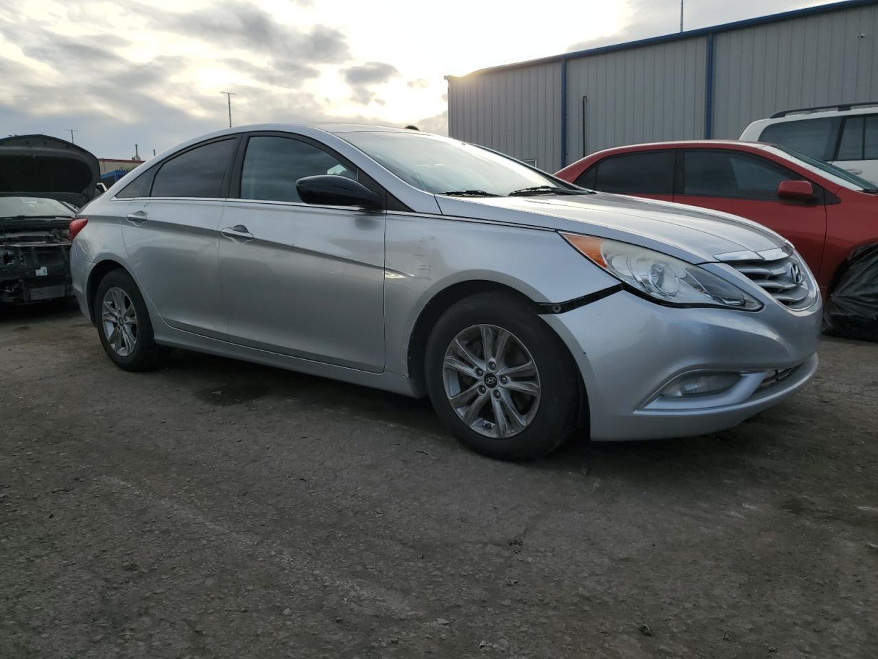 2013 HYUNDAI SONATA GLS - Фото 4