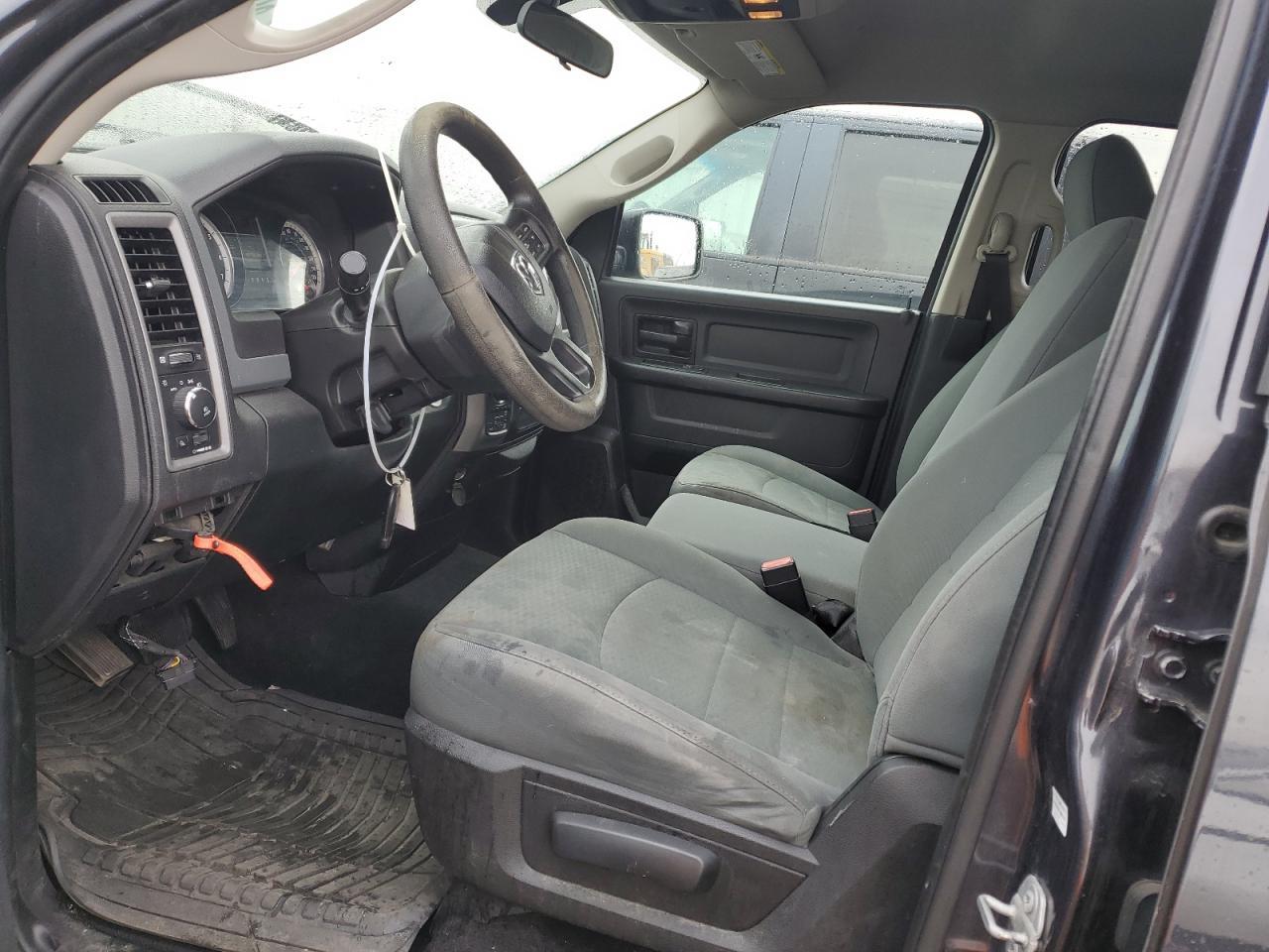 2017 RAM 1500 ST - Image 7
