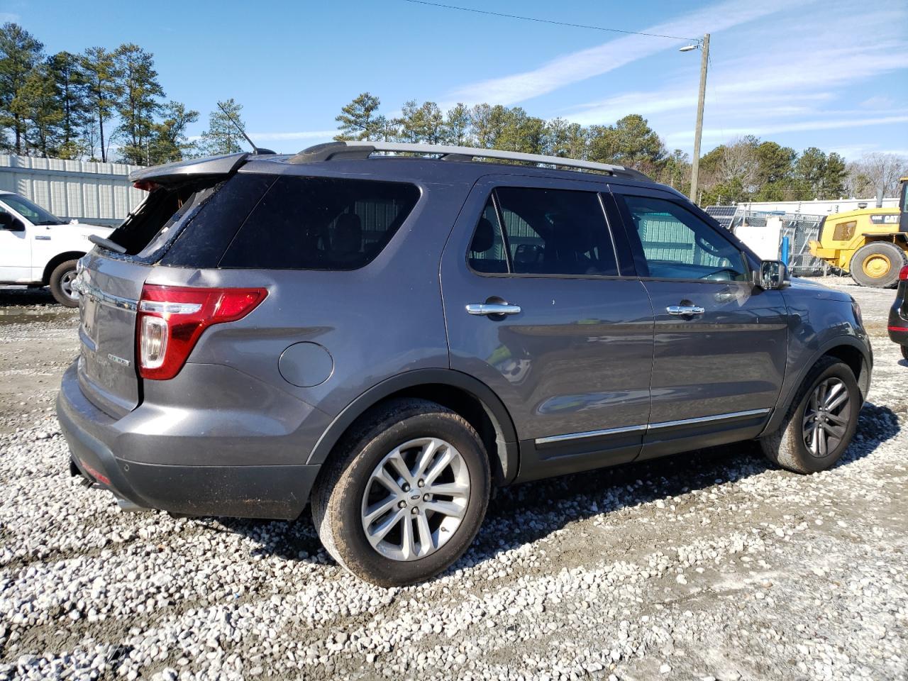 2013 FORD EXPLORER X - Image 3