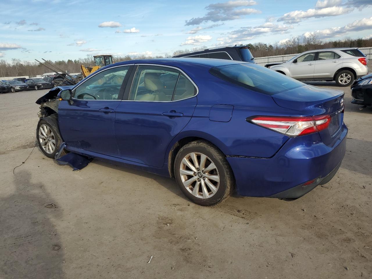 2018 TOYOTA CAMRY L - Image 2
