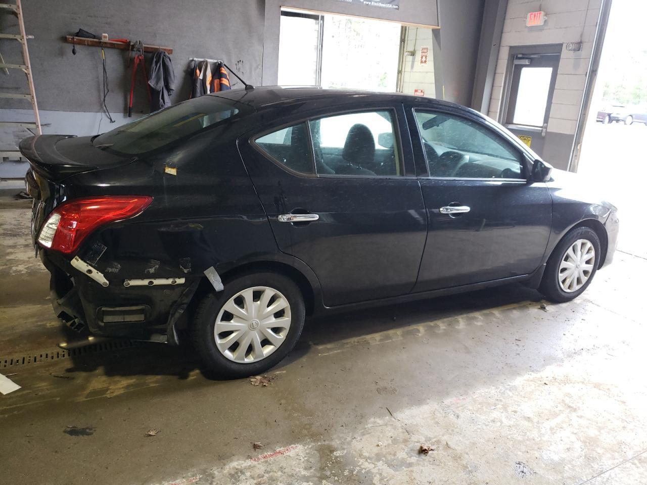 2016 NISSAN VERSA S - Фото 3