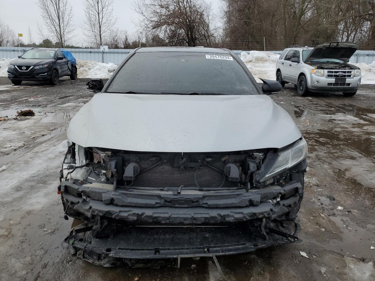 2018 TOYOTA CAMRY L - Фото 5