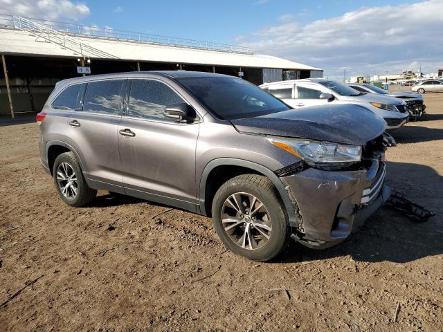 2019 Toyota Highlander Le - Фото 4