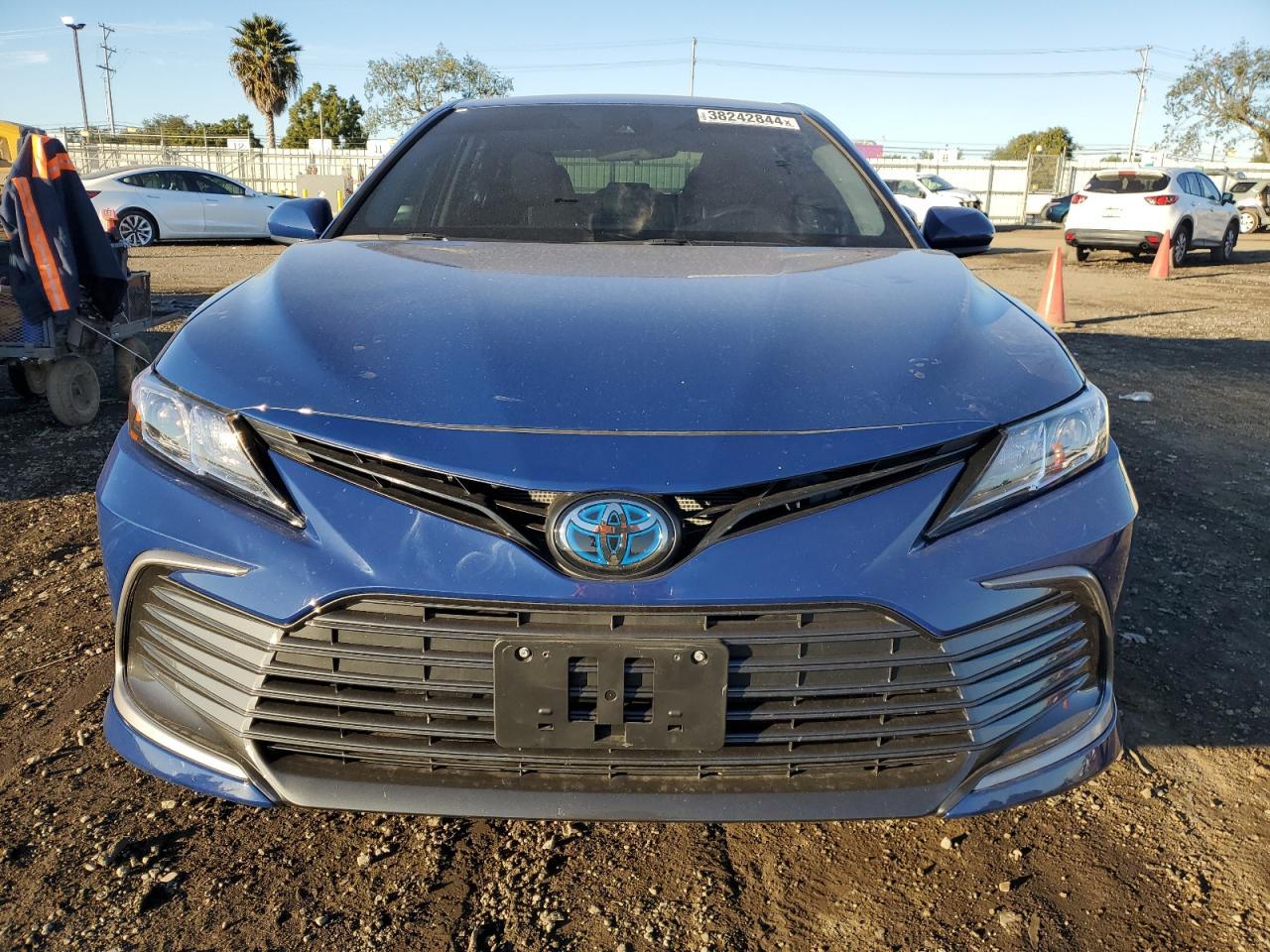 2023 TOYOTA CAMRY LE - Фото 5