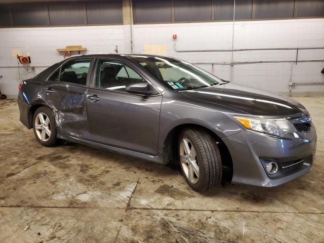 2014 Toyota Camry L - Фото 4