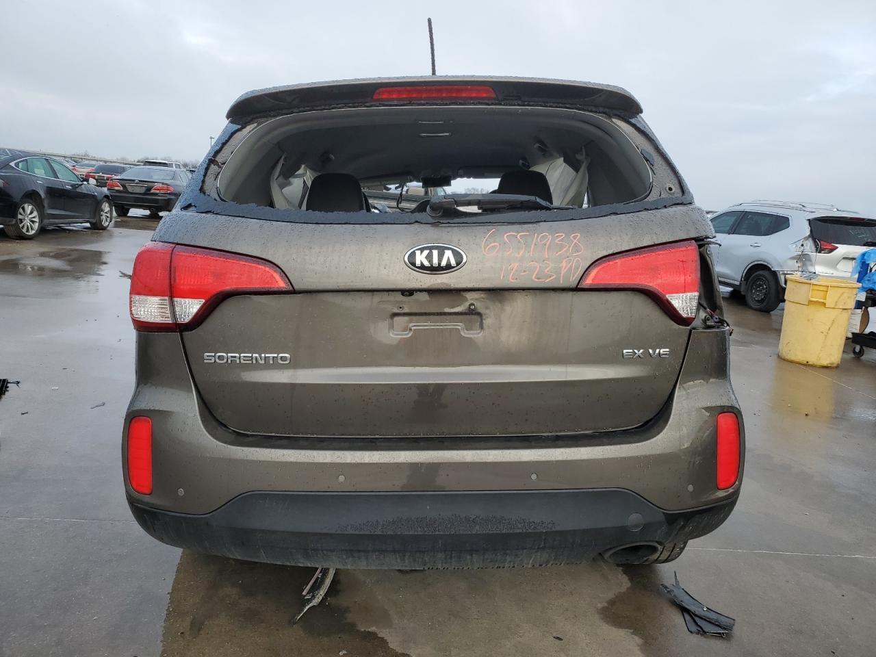 2015 KIA SORENTO EX - Image 6