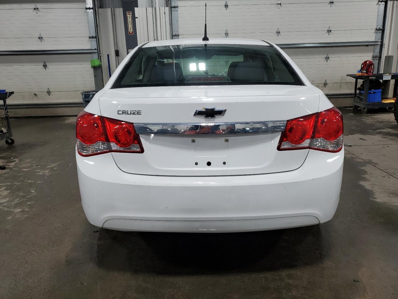2014 CHEVROLET CRUZE LS - Image 6