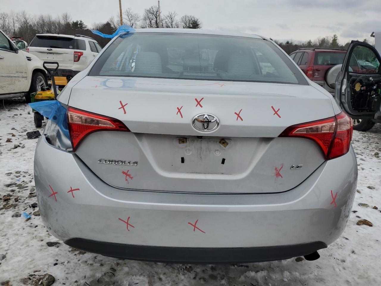 2018 TOYOTA COROLLA L - Фото 6