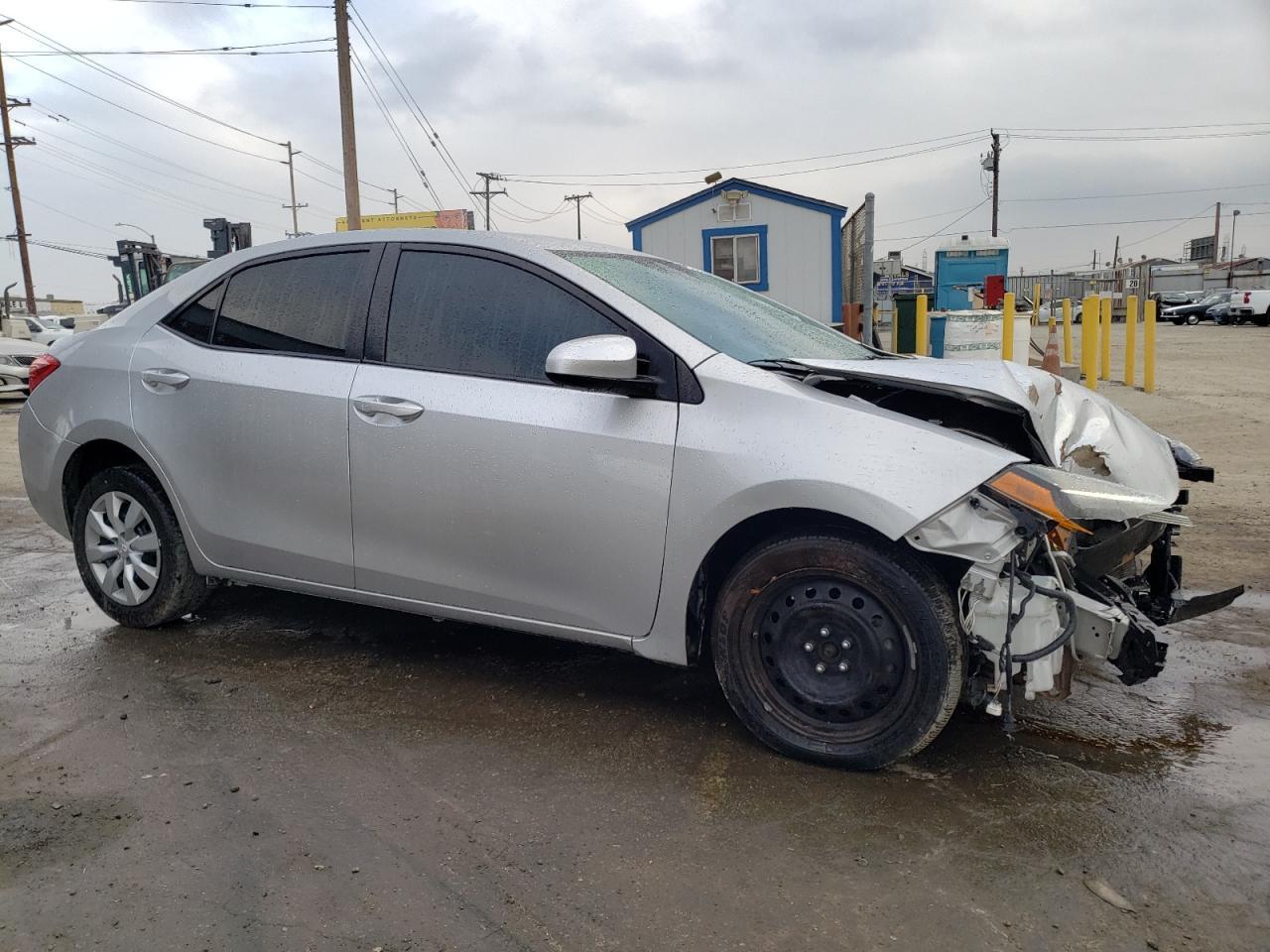 2019 TOYOTA COROLLA L - Фото 4