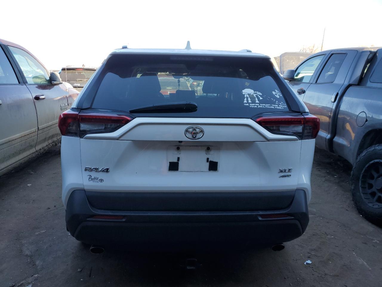 2019 TOYOTA RAV4 XLE P - Image 6