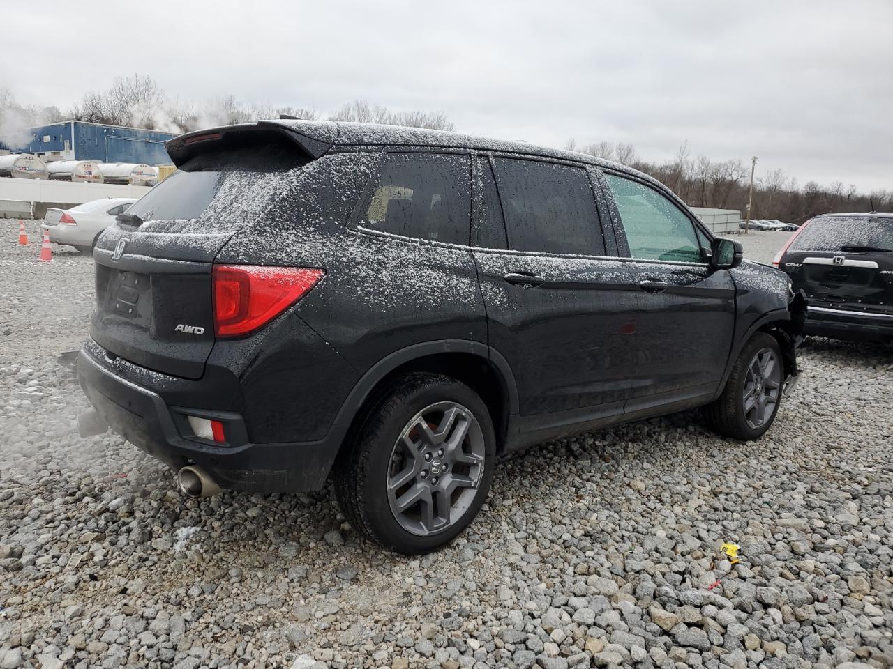 2023 HONDA PASSPORT E - Image 3