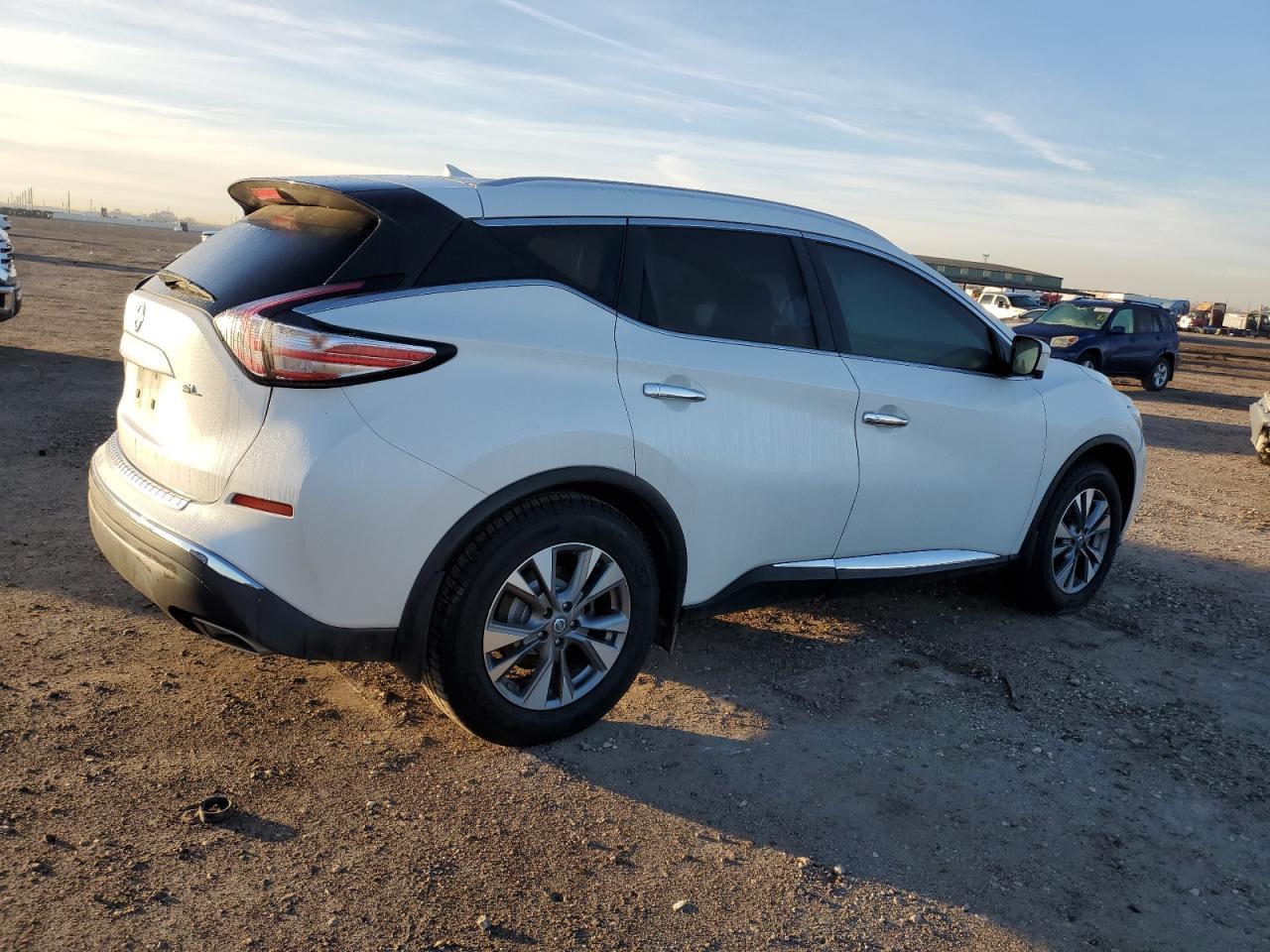2015 NISSAN MURANO S - Фото 3