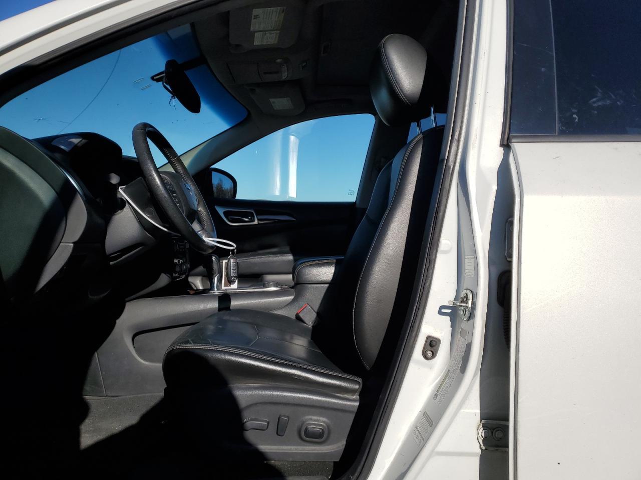 2013 NISSAN PATHFINDER - Фото 7