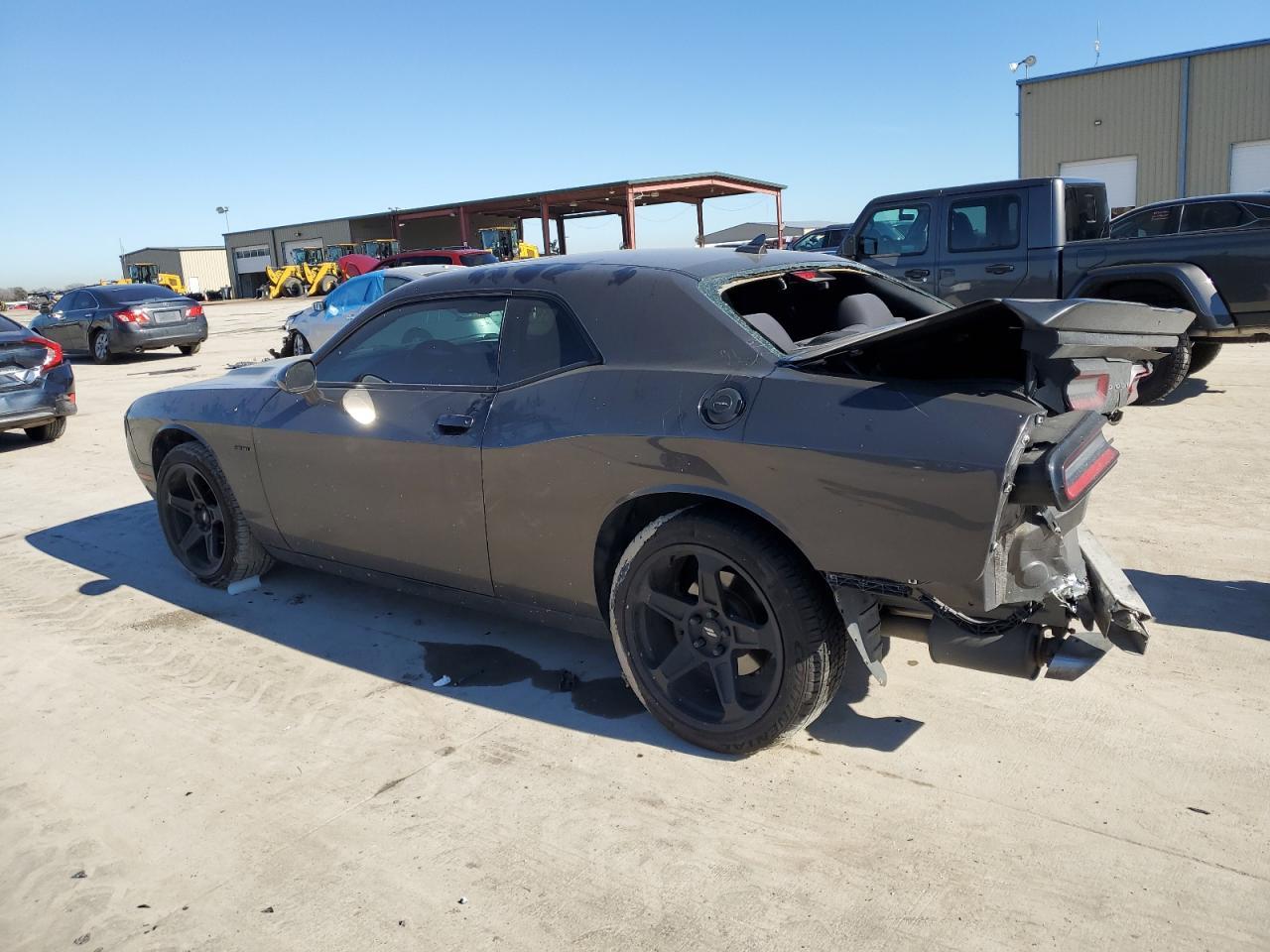 2017 DODGE CHALLENGER - Image 2