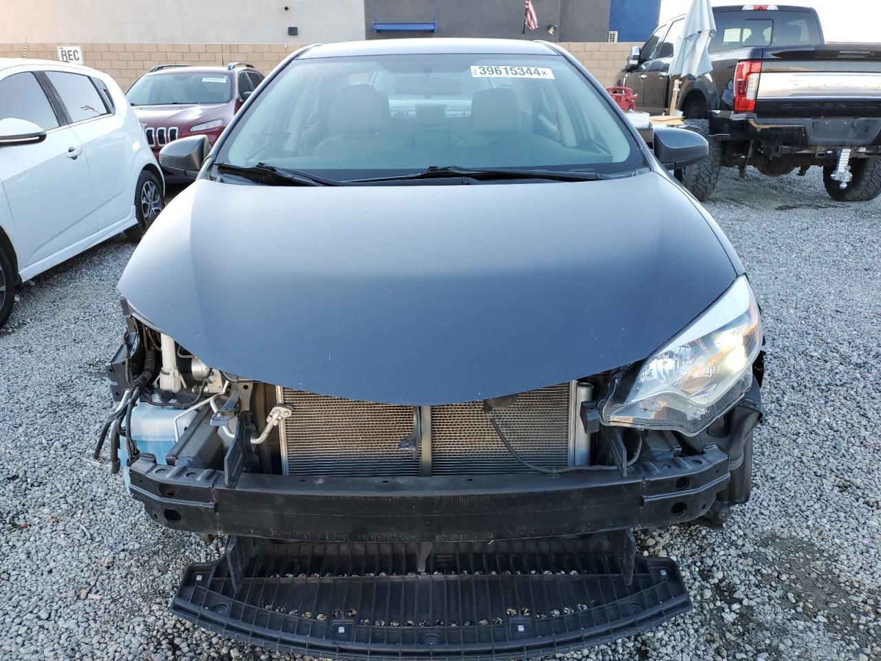 2016 TOYOTA COROLLA L - Фото 5