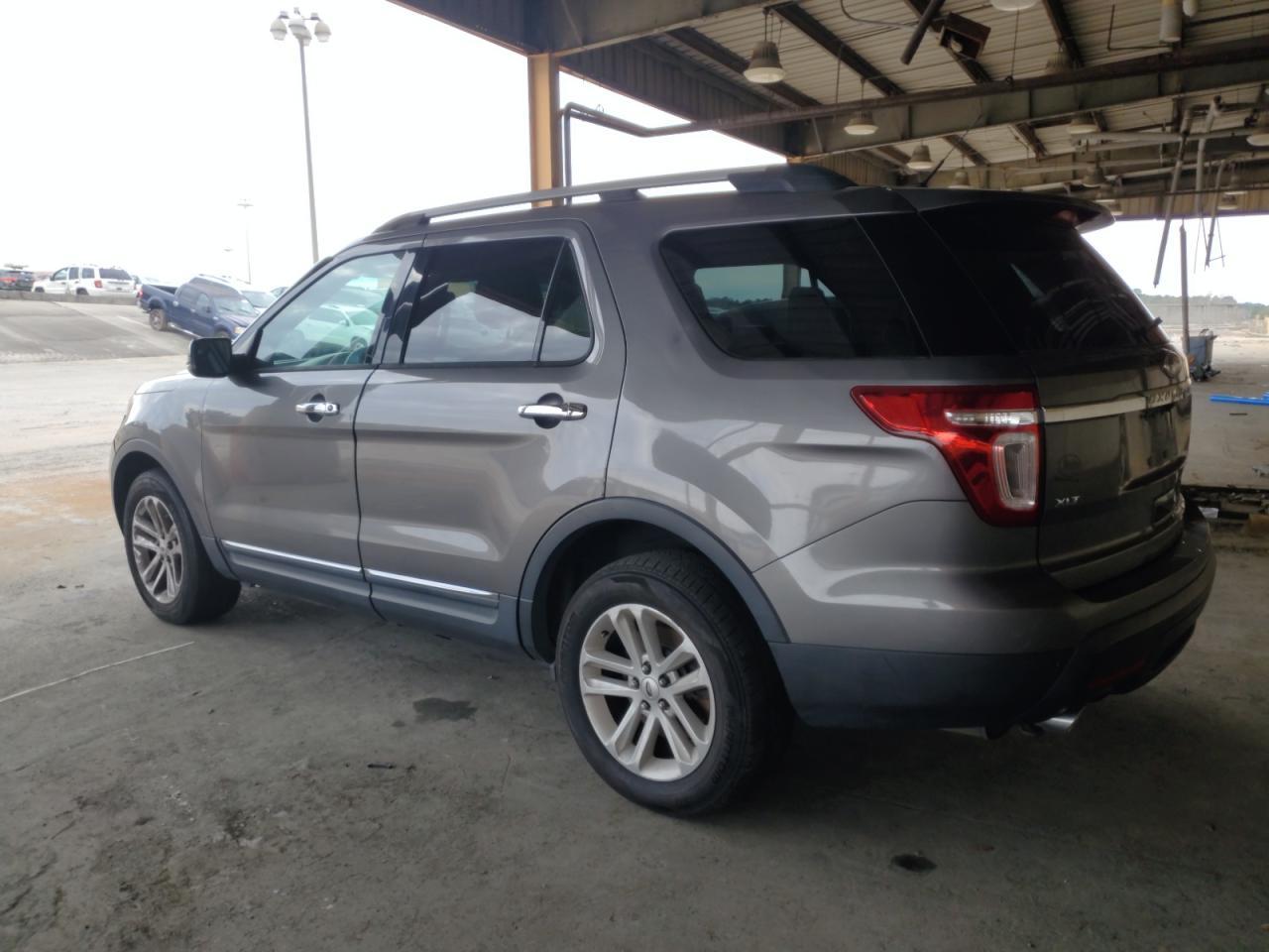 2013 FORD EXPLORER X - Image 2