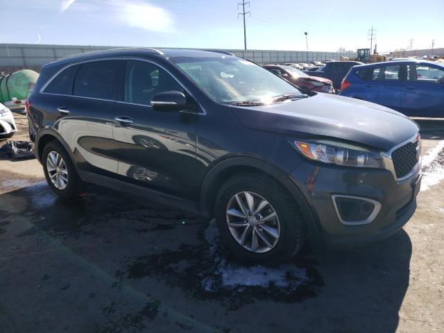 2017 KIA SORENTO LX - Image 4