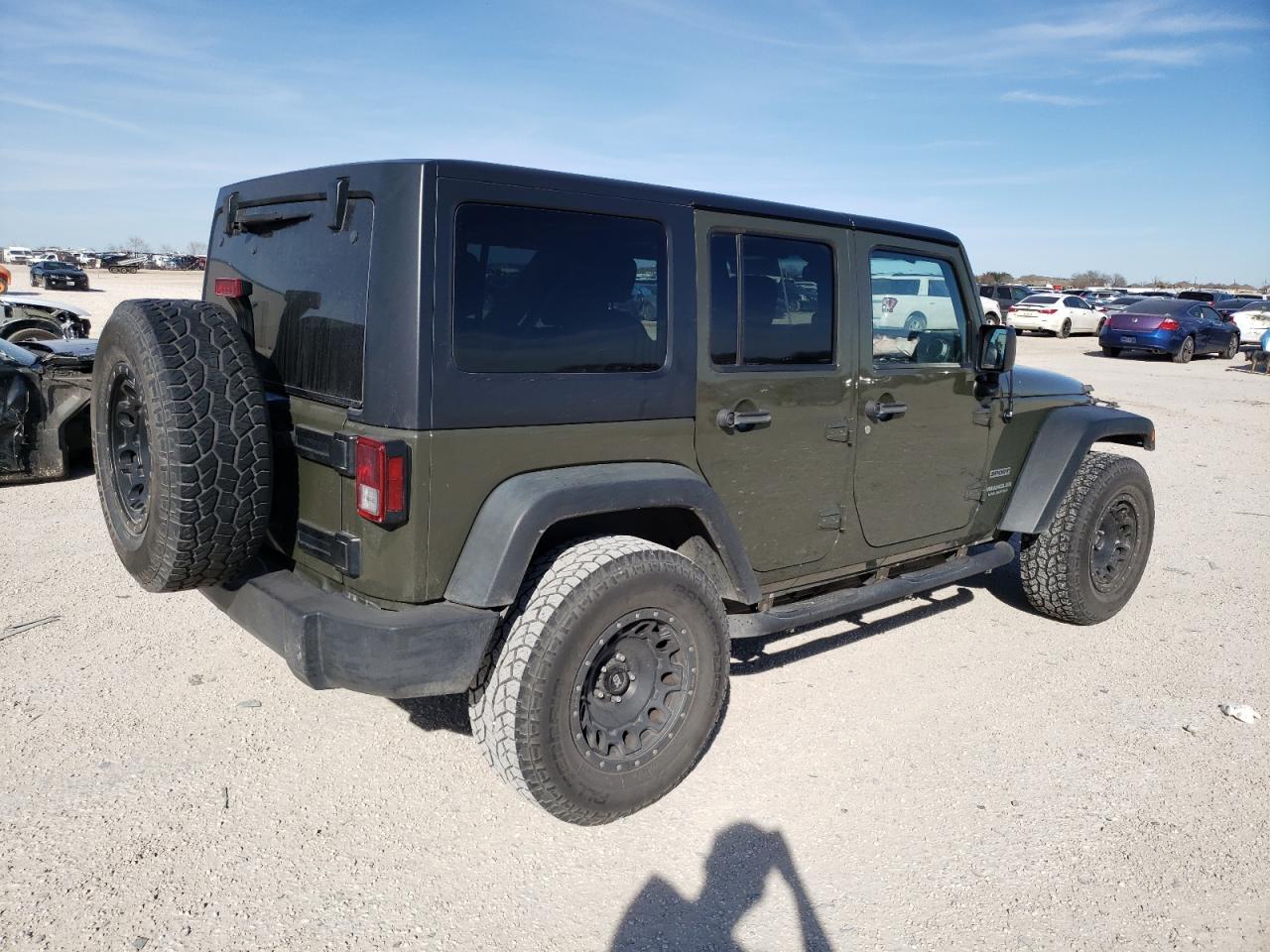 2015 JEEP WRANGLER U - Фото 3