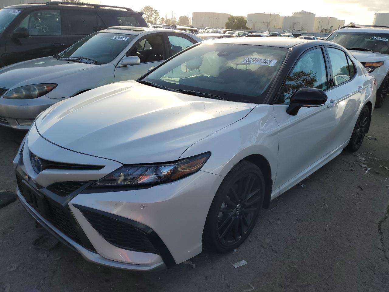 2024 TOYOTA CAMRY XSE car image