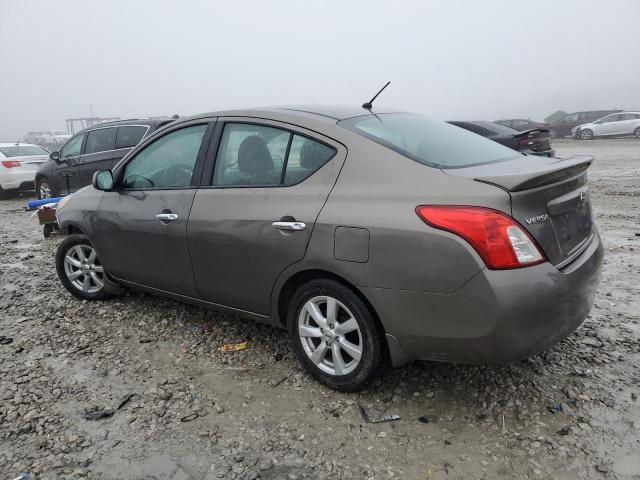 2014 Nissan Versa S - Фото 2