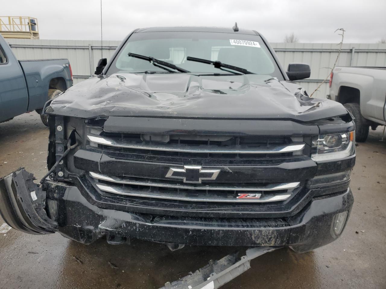 2017 CHEVROLET SILVERADO - Фото 5