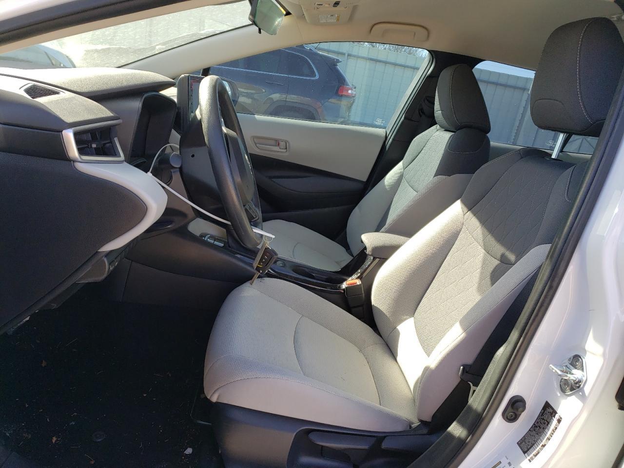 2022 TOYOTA COROLLA LE - Image 7