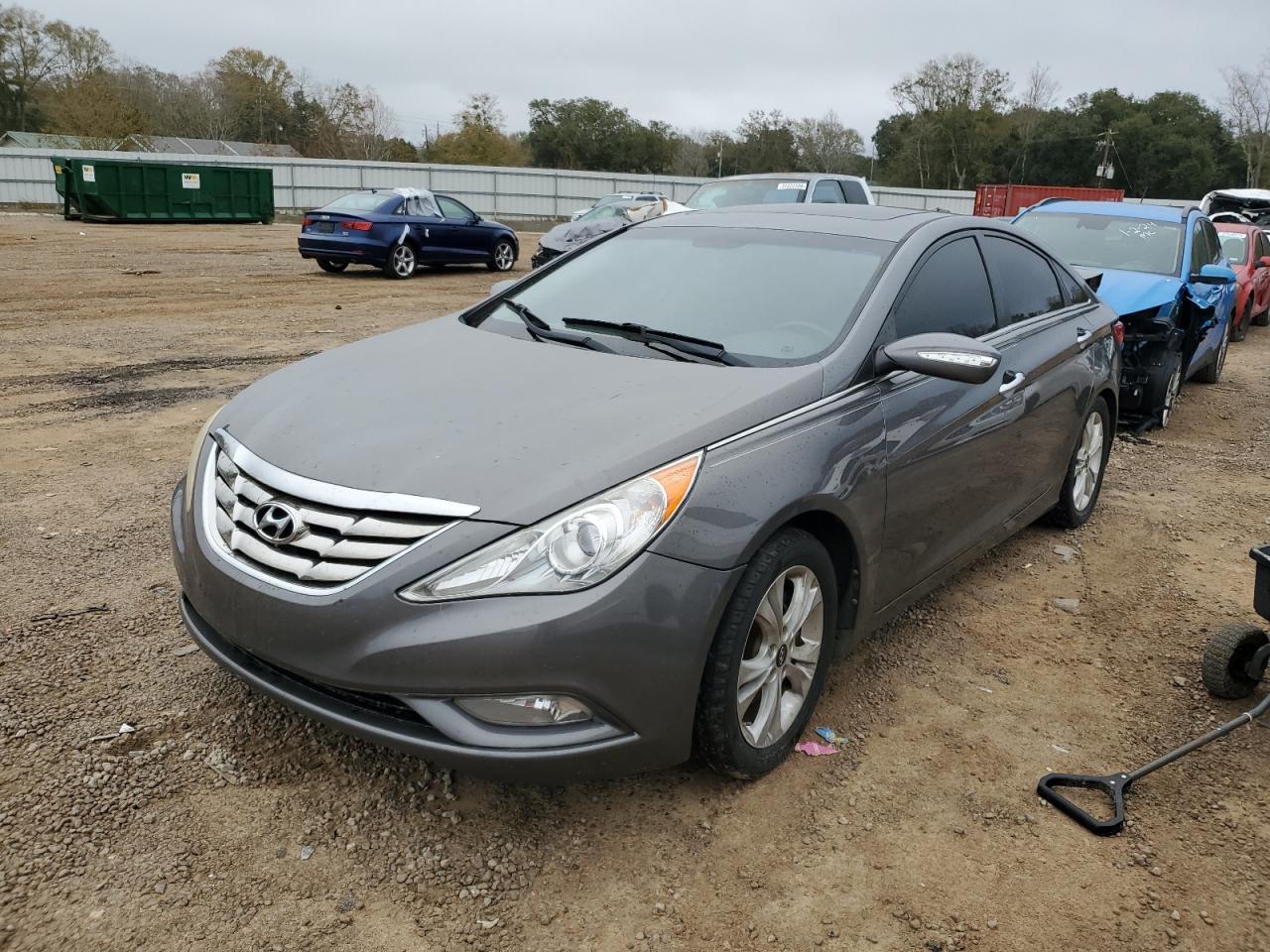 2011 HYUNDAI SONATA SE