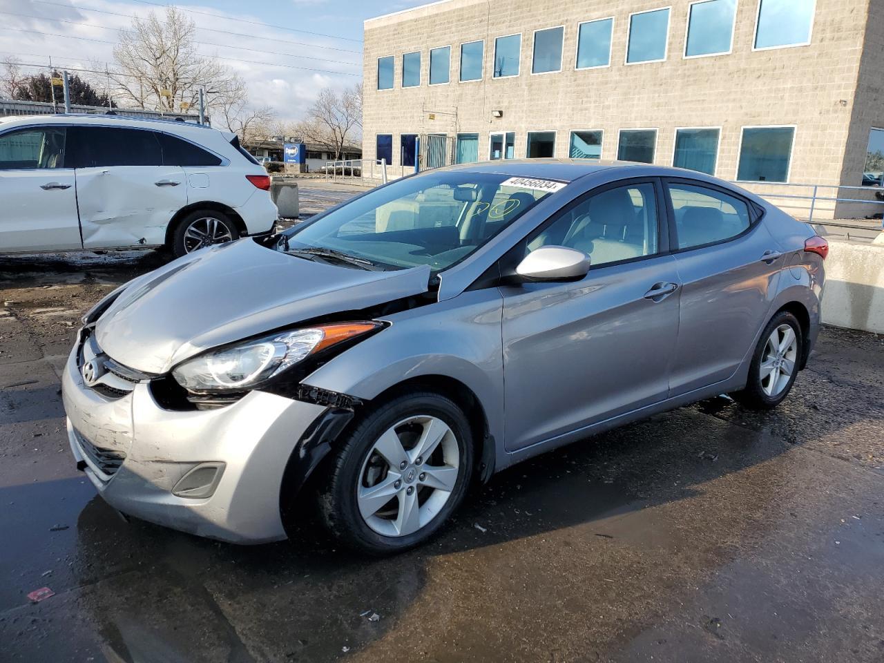 2013 HYUNDAI ELANTRA GL