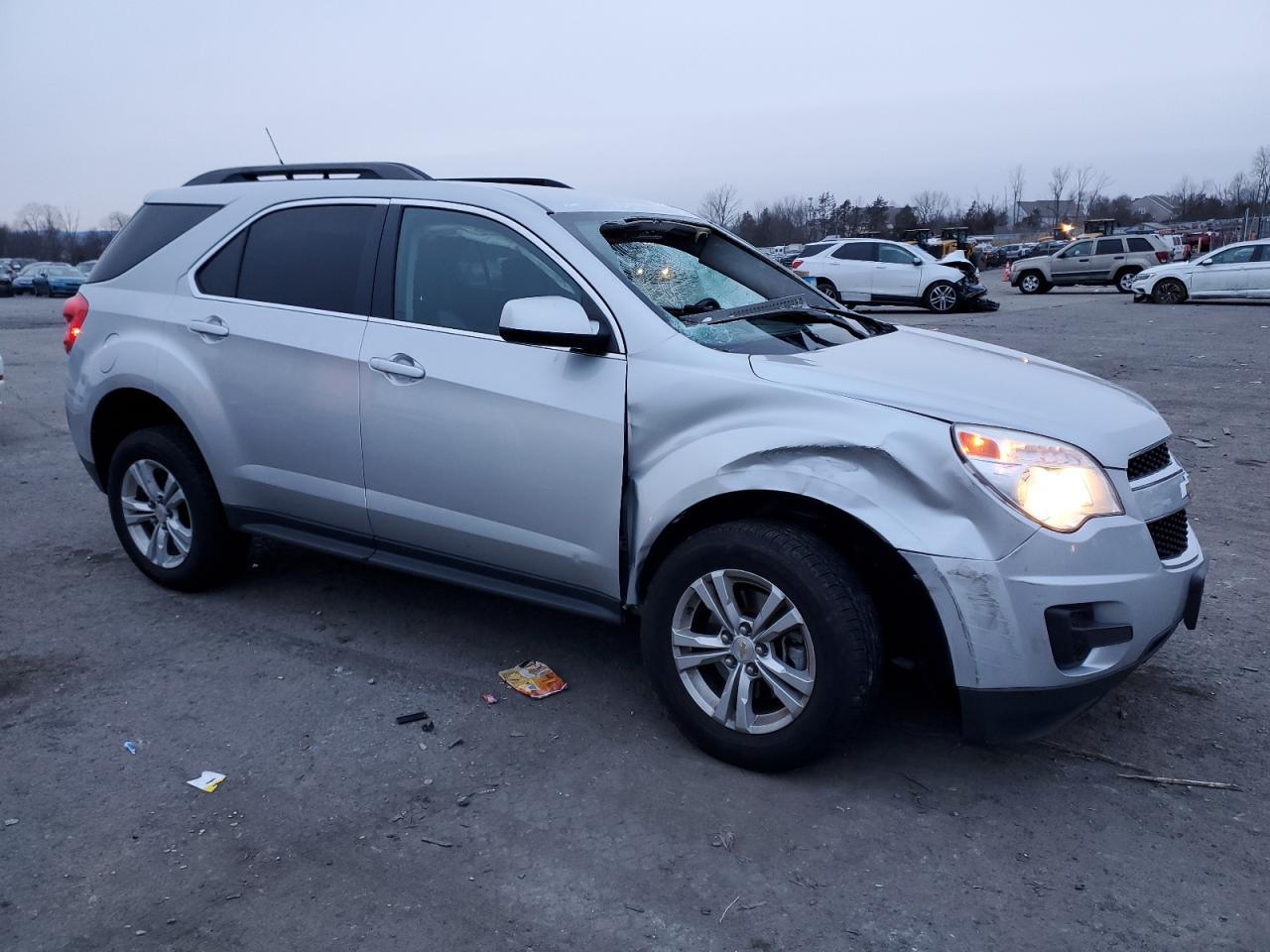 2011 CHEVROLET EQUINOX LT - Фото 4