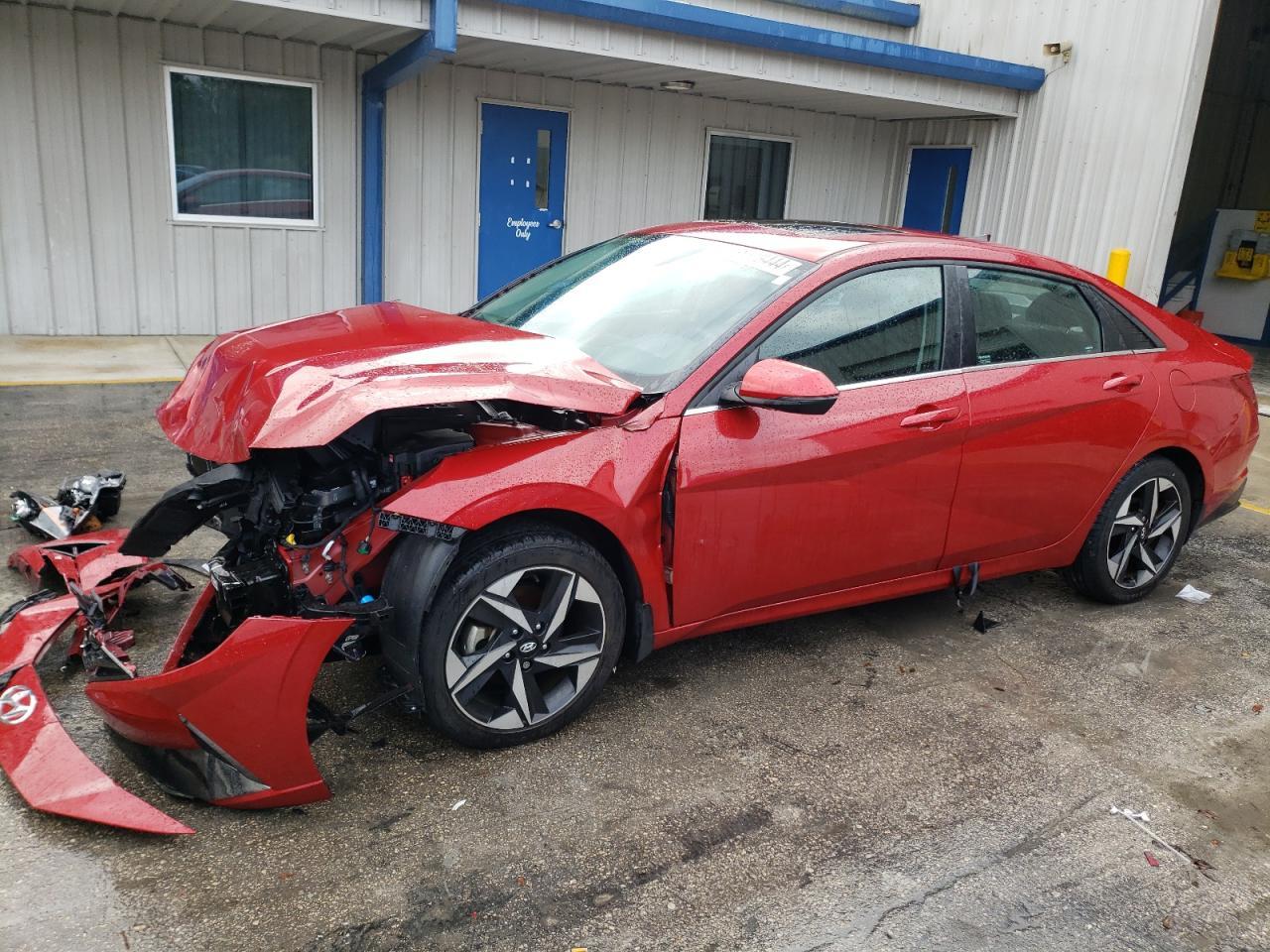 2022 HYUNDAI ELANTRA SE