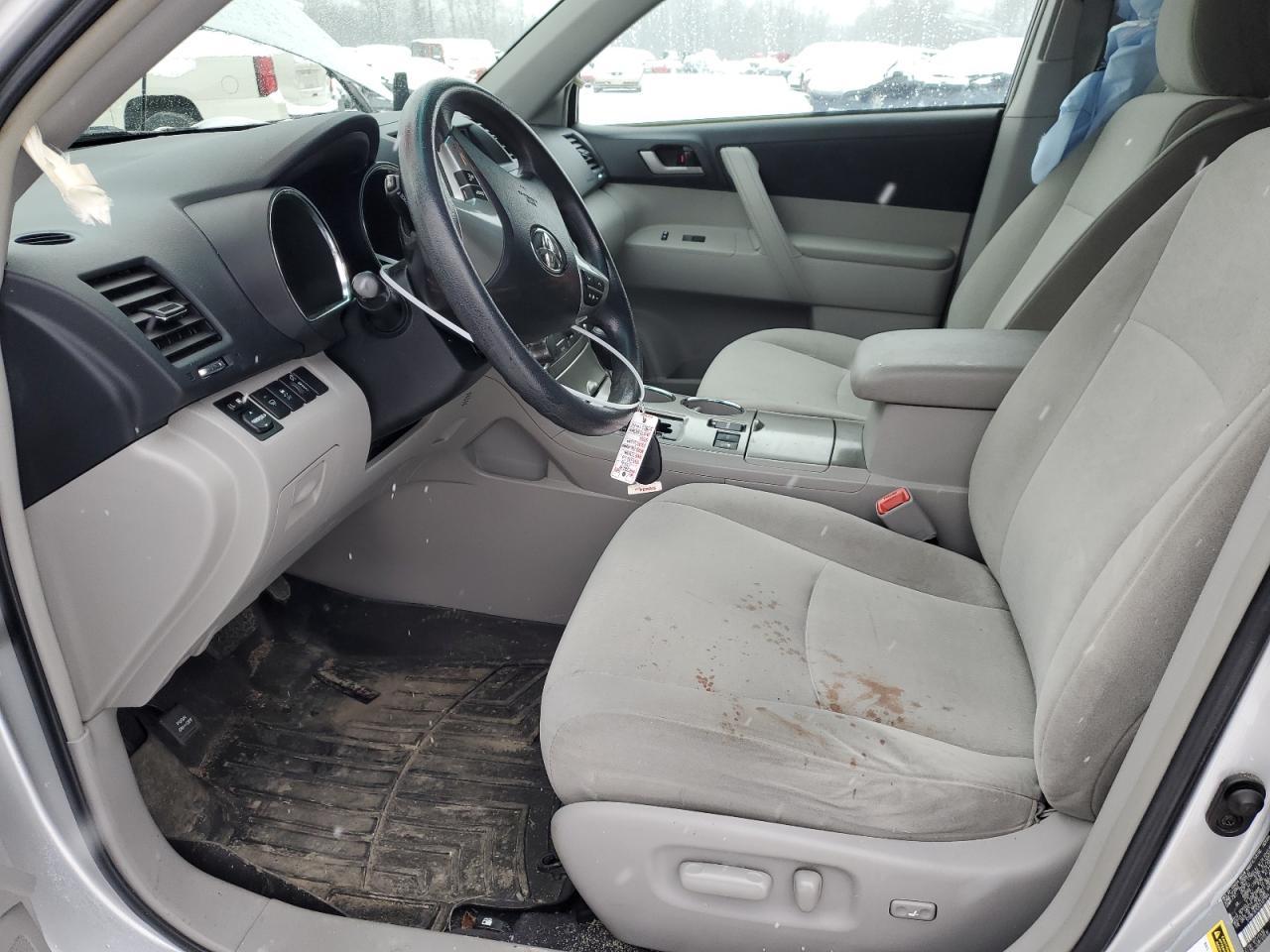 2012 TOYOTA HIGHLANDER - Image 7