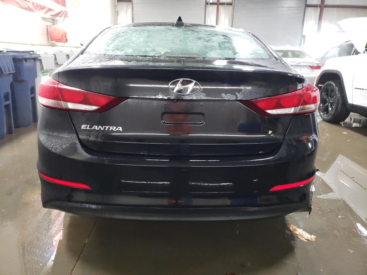 2018 HYUNDAI ELANTRA SE - Фото 6