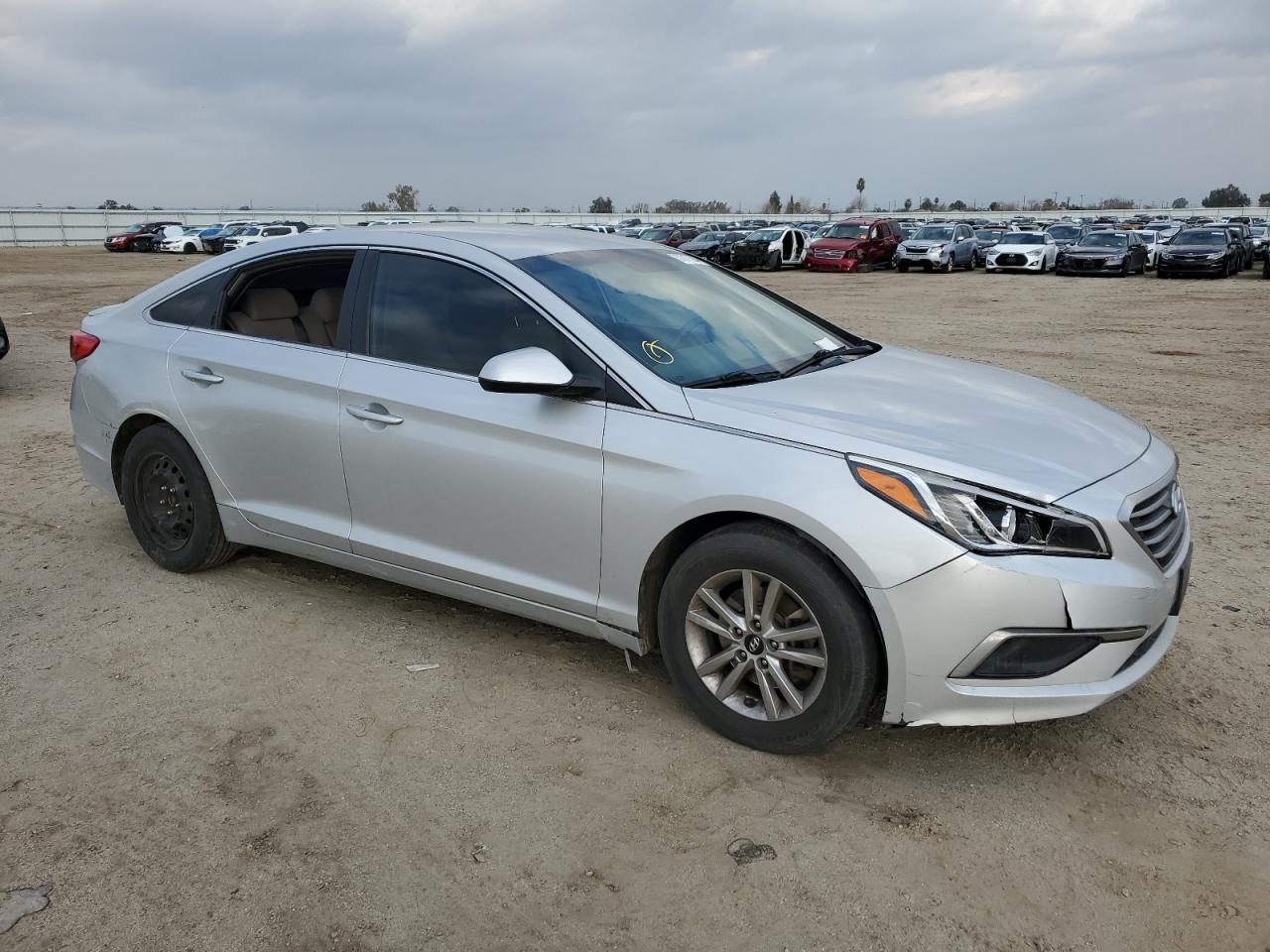 2017 HYUNDAI SONATA SE - Фото 4