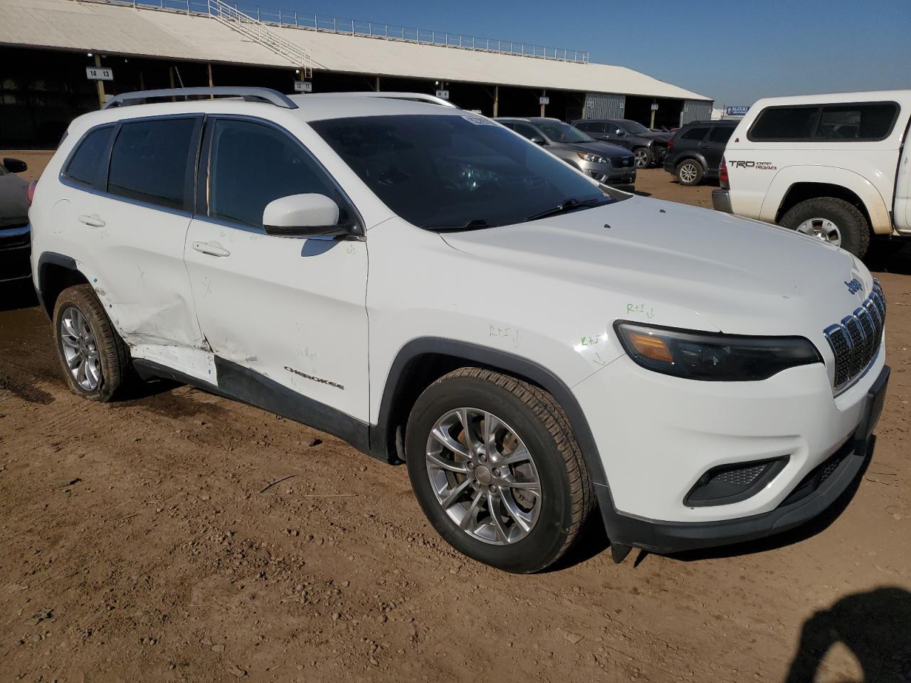 2019 JEEP CHEROKEE L - Image 4