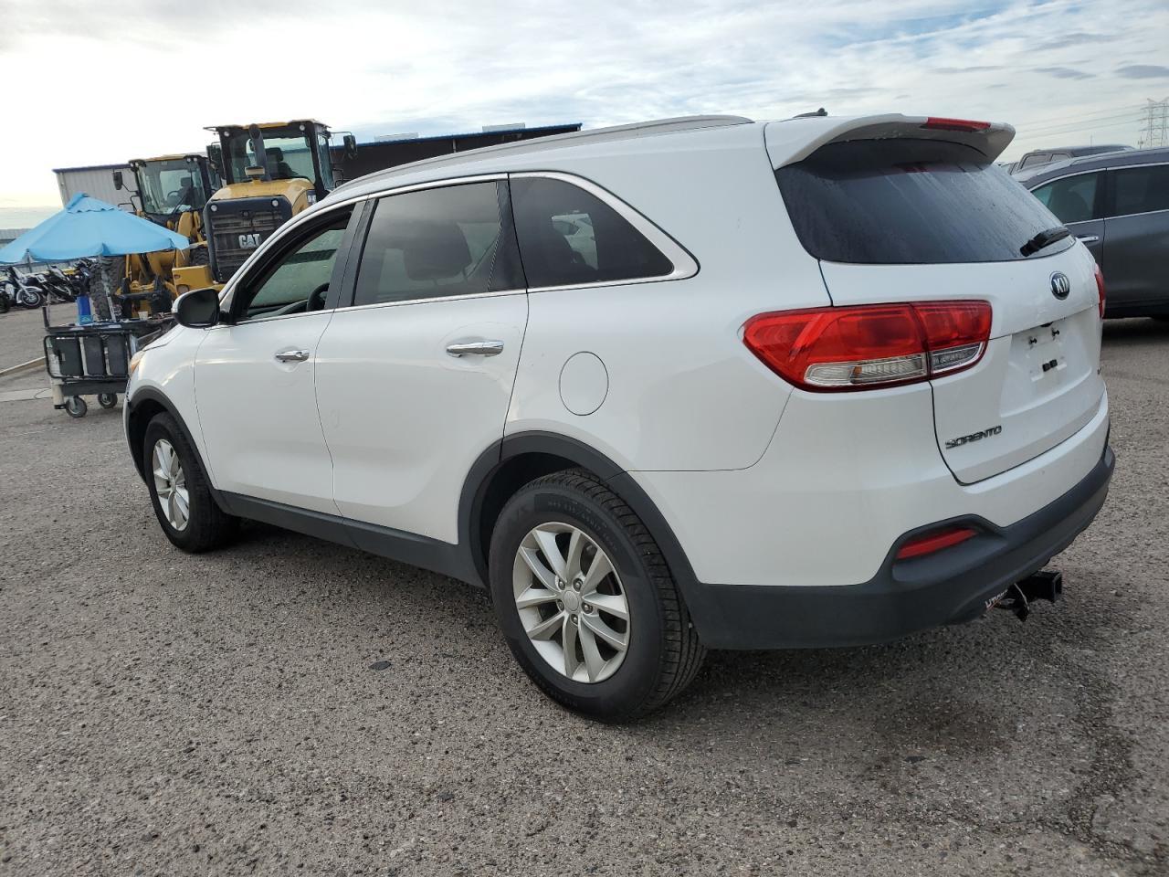 2017 KIA SORENTO LX - Фото 2