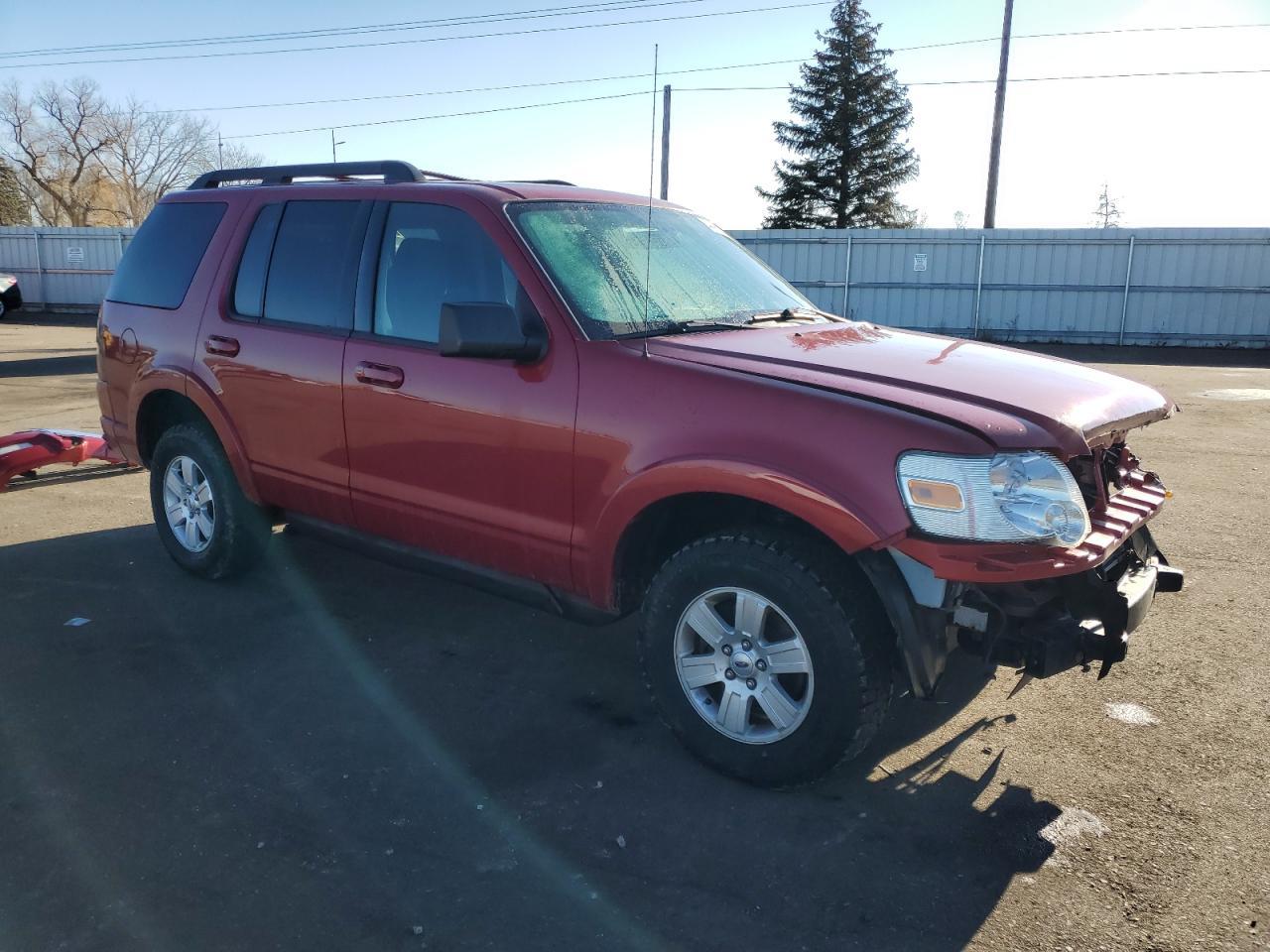 2010 FORD EXPLORER X - Image 4