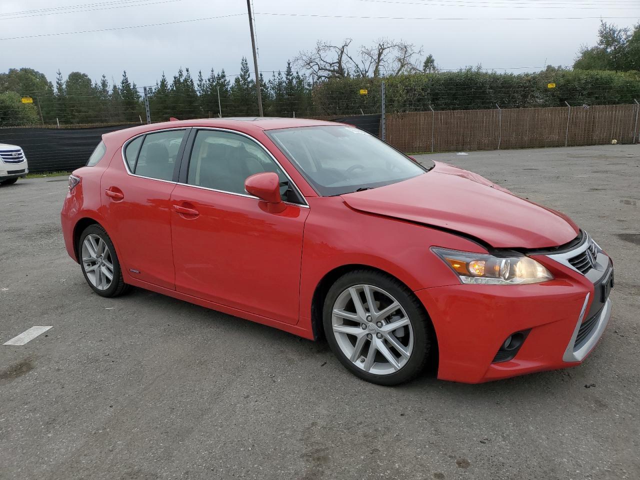 2016 LEXUS CT 200 - Image 4