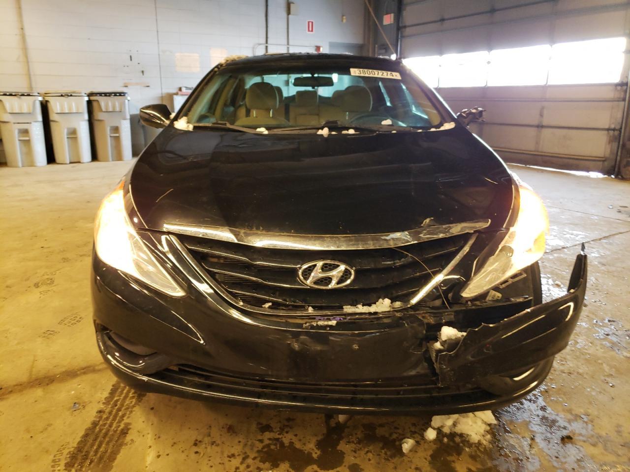 2011 HYUNDAI SONATA GLS - Image 5