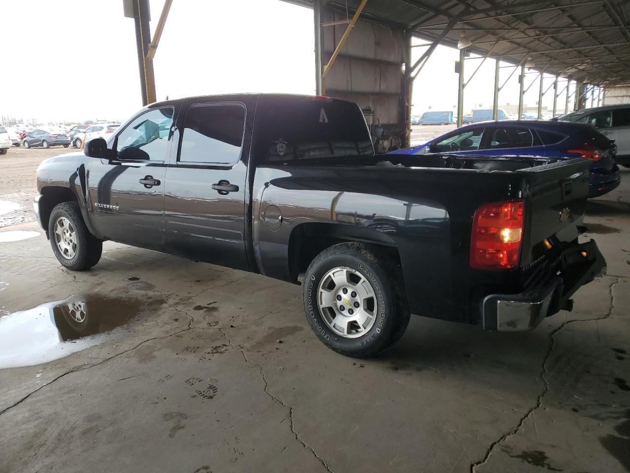 2012 CHEVROLET SILVERADO - Image 2