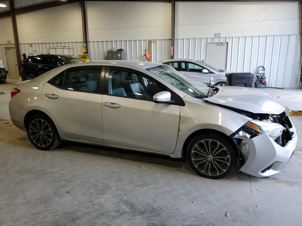 2016 TOYOTA COROLLA L - Фото 4