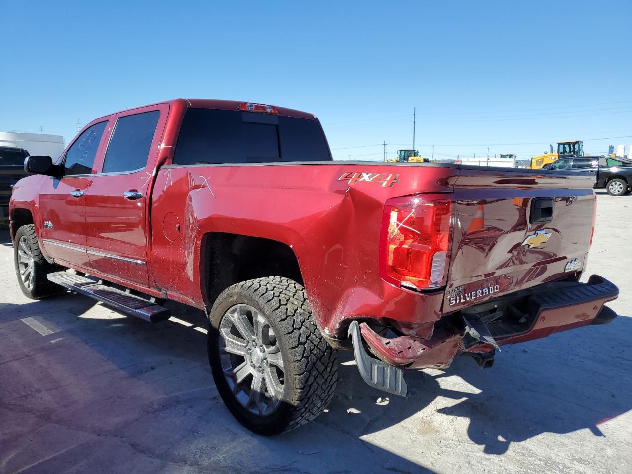 2018 CHEVROLET SILVERADO - Image 2