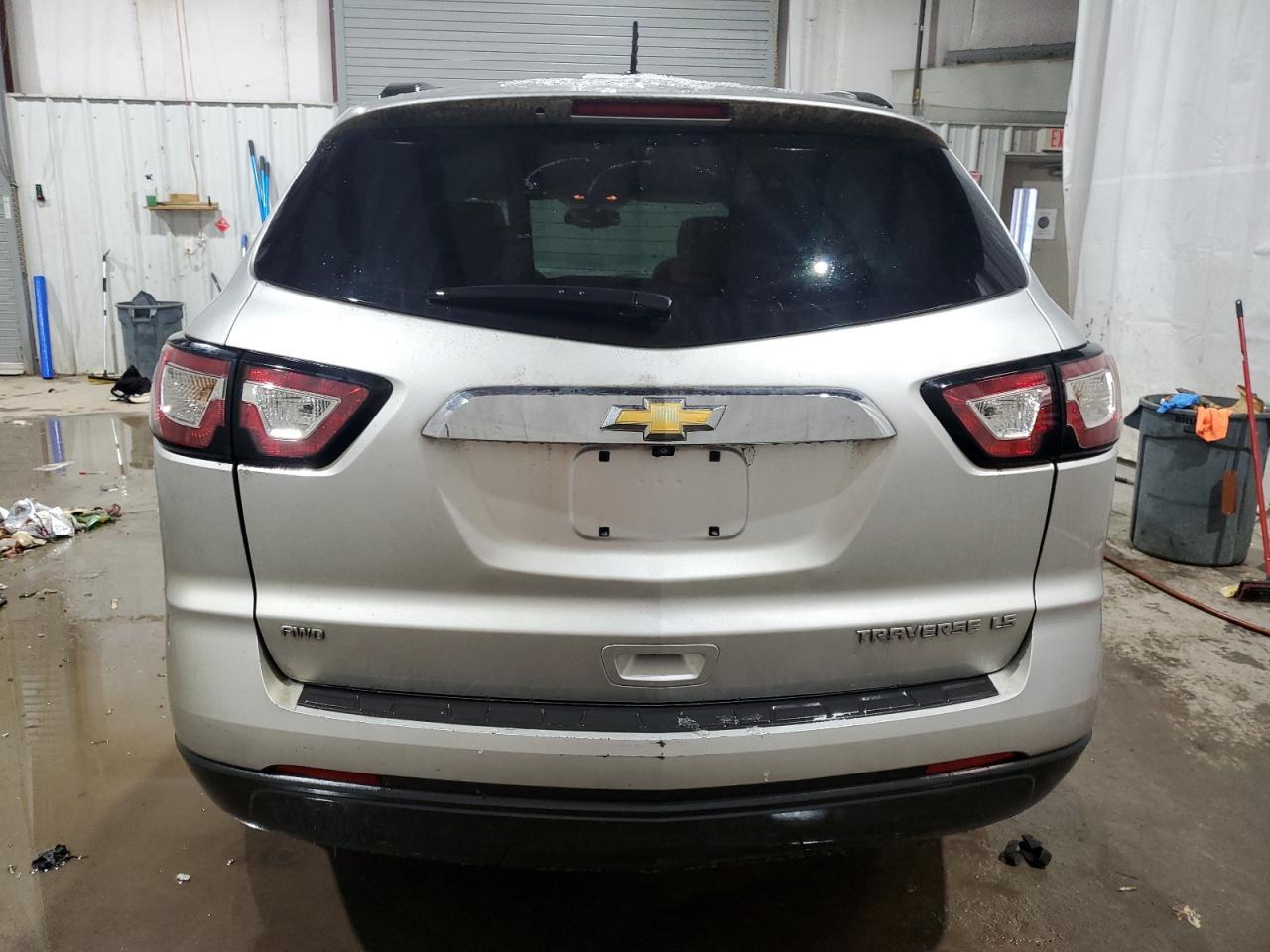 2015 CHEVROLET TRAVERSE L - Image 6